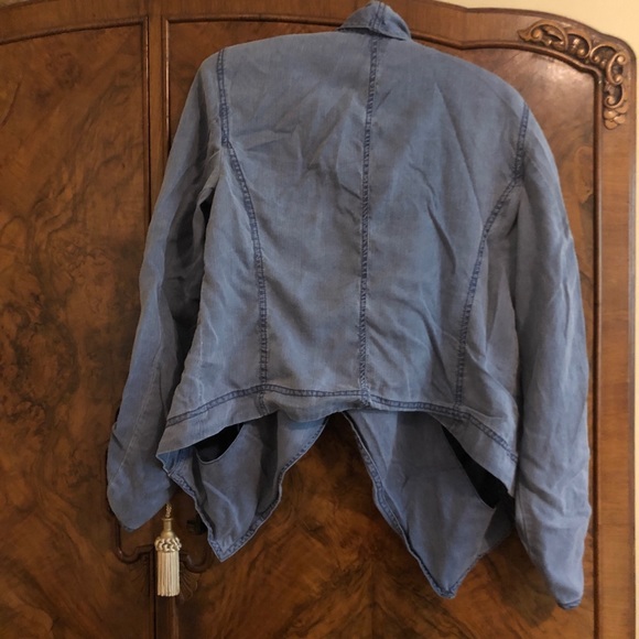 Jones New York lightweight transitional jacket rusched sleeves - Picture 2 of 11